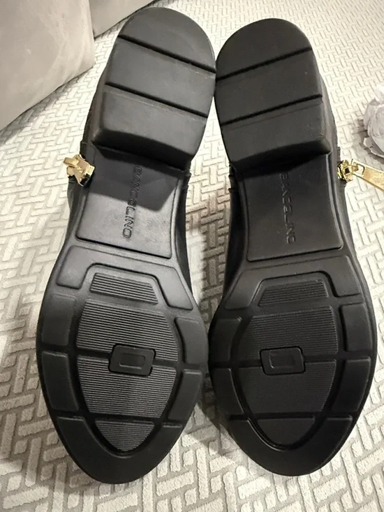 Bandolino Bdumika Black Quilted Heel Ankle Boots with Gold Zipper Size 10M - Picture 9 of 11